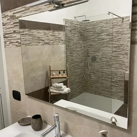 La Pietra Di Giada * Syracuse